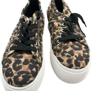 Steve Madden Leopard Sneakers Sz (8 1/2)